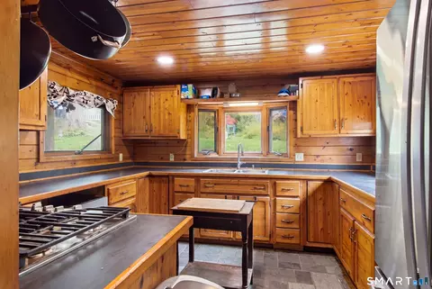 Kitchen - 325 Brick School Rd, Warren, CT 06754 photo 1 of 1