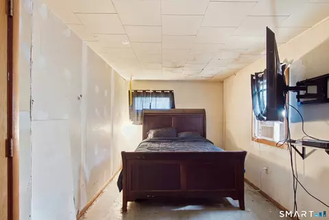 Bedroom - 325 Brick School Rd, Warren, CT 06754 photo 1 of 2