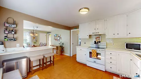 Kitchen - 3 Middle Dr, Windsor Locks, CT 06096 photo 2 of 2