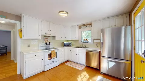 Kitchen - 3 Middle Dr, Windsor Locks, CT 06096 photo 1 of 2