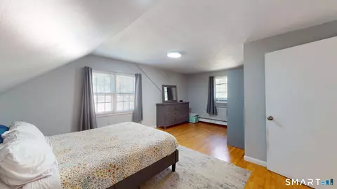 Bedroom - 3 Middle Dr, Windsor Locks, CT 06096 photo 2 of 8