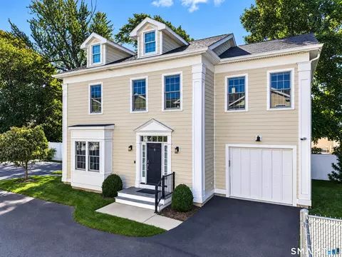 Exterior - 45 Hope St #9, Niantic, CT 06357 photo 5 of 7