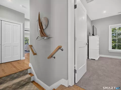 Entry Way - 45 Hope St #9, Niantic, CT 06357 photo 2 of 3