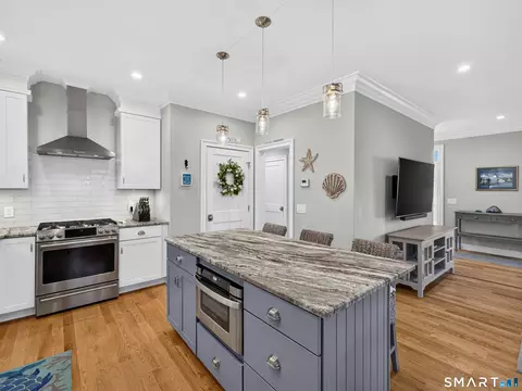 Kitchen - 45 Hope St #9, Niantic, CT 06357 photo 2 of 4