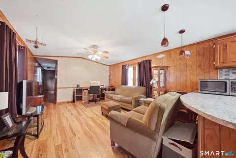 Living - 1070 Amity Rd #LOT 38, Bethany, CT 06524 photo 1 of 3