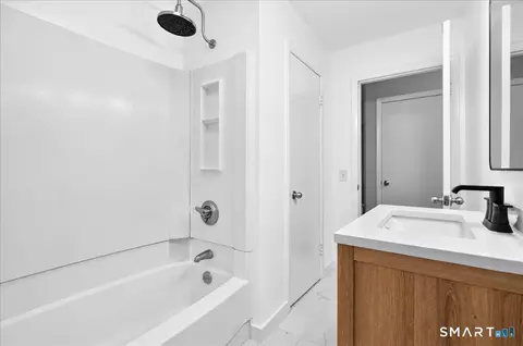 Bath - 815 Hill St, Hamden, CT 06514 photo 1 of 1