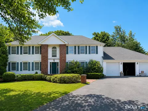 27 Spencer Brook Rd, New Hartford, CT 06057