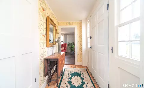 Entry Way - 204 Maple St, Wethersfield, CT 06109 photo 1 of 4