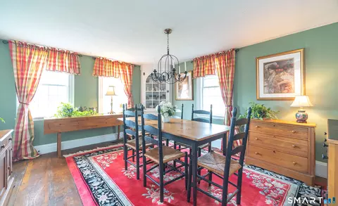 Dining - 204 Maple St, Wethersfield, CT 06109 photo 2 of 2