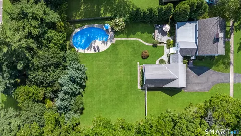 View/Area - 204 Maple St, Wethersfield, CT 06109 photo 1 of 2