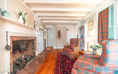 Living - 204 Maple St, Wethersfield, CT 06109 photo 1 of 4