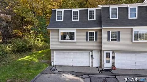 1 Westchester Hls #A, Colchester, CT 06415