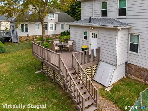 Exterior - 131 Ridge Rd, Wethersfield, CT 06109 photo 3 of 4