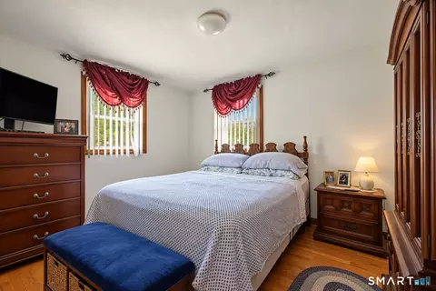 Bedroom - 45 Fairview St, Killingly, CT 06239 photo 2 of 5