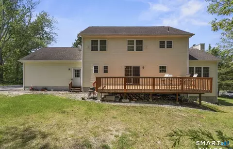 Exterior - 52 Middle Rd, Preston, CT 06365 photo 2 of 3