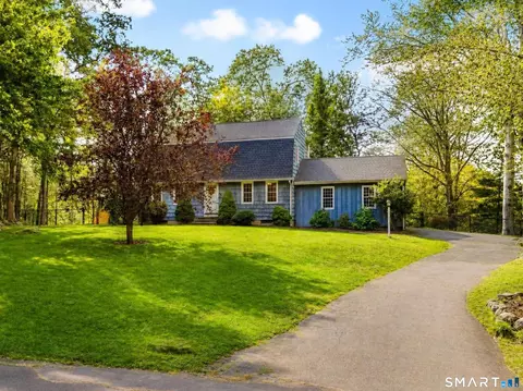25 Karen Dr, Portland, CT 06480