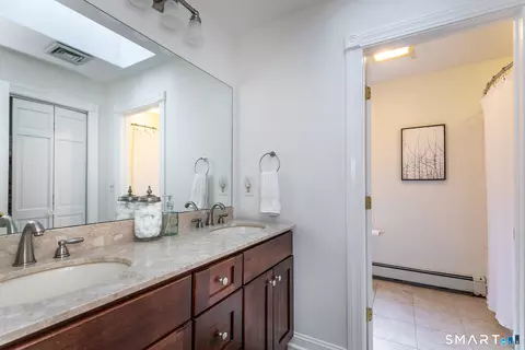 Bath - 49 Deerwood Dr, Bethlehem, CT 06751 photo 2 of 2