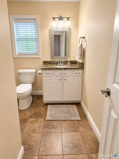 Bath - 300 Dennison Rd, Westbrook, CT 06498 photo 4 of 5