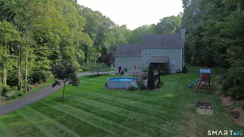Exterior - 300 Dennison Rd, Westbrook, CT 06498 photo 4 of 5