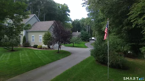 View/Area - 300 Dennison Rd, Westbrook, CT 06498 photo 1 of 2