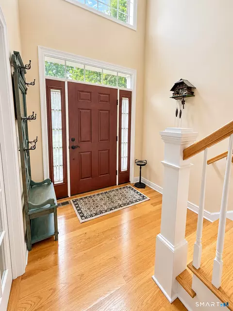Entry Way - 300 Dennison Rd, Westbrook, CT 06498 photo 1 of 1