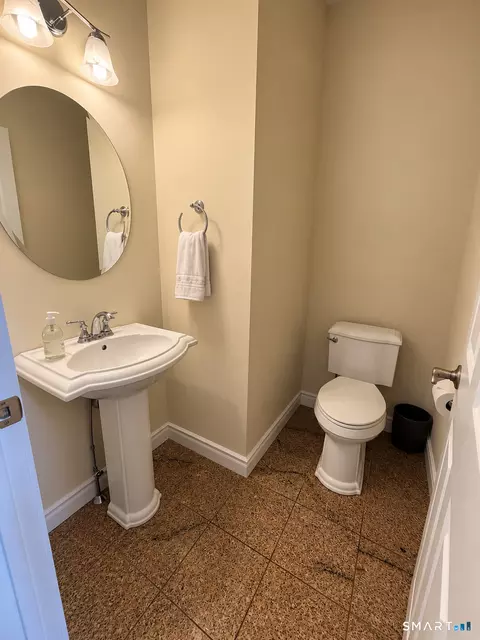 Bath - 300 Dennison Rd, Westbrook, CT 06498 photo 1 of 5