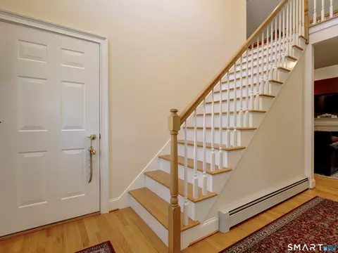 Entry Way - 2 Streamside Ln #2, Berlin, CT 06037 photo 2 of 5