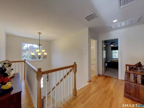 Entry Way - 2 Streamside Ln #2, Berlin, CT 06037 photo 4 of 5