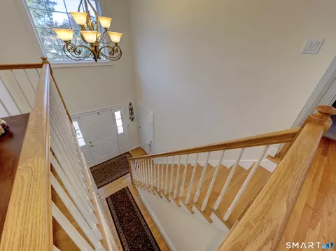Entry Way - 2 Streamside Ln #2, Berlin, CT 06037 photo 5 of 5
