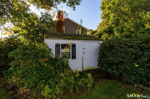 Exterior - 430 Prospect St, Wethersfield, CT 06109 photo 4 of 7