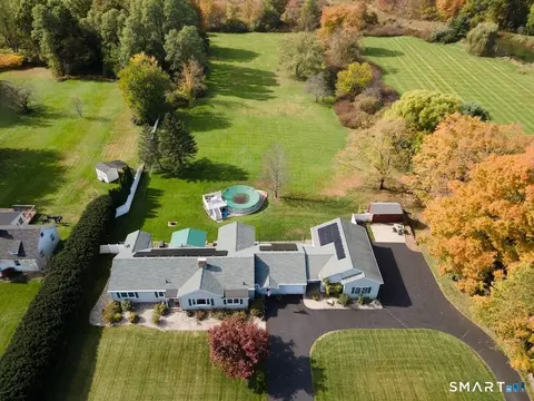 View/Area - 763 North St, Suffield, CT 06078 photo 2 of 3