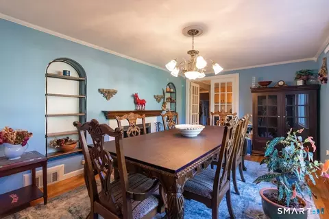 Dining - 763 North St, Suffield, CT 06078 photo 4 of 5