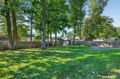 Exterior - 114 Forest Dr, Wethersfield, CT 06109 photo 9 of 9
