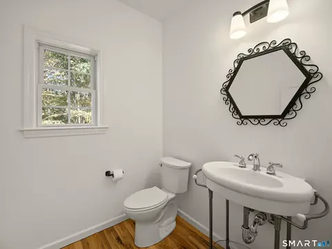 Bath - 42 Straits Rd, Chester, CT 06412 photo 1 of 4