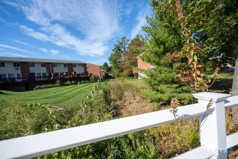 Exterior - 81 Worth Ave, Hamden, CT 06518 photo 2 of 3