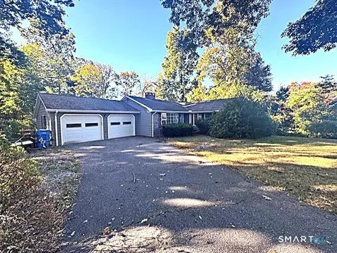 30 Brownson Dr, Shelton, CT 06484