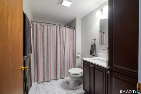 Bath - 43 Whitney Rd, Mystic, CT 06355 photo 3 of 3