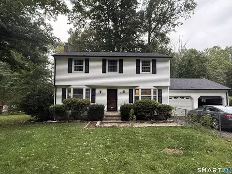 69 Turner Rd, Oakdale, CT 06370