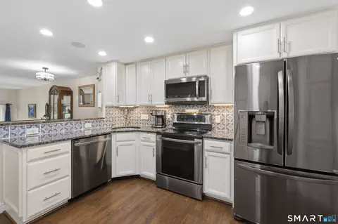Kitchen - 27 Rising Trail Ct #27, Middletown, CT 06457 photo 1 of 3