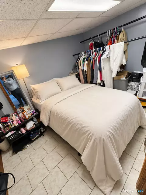 Bedroom - 92 Perry Rd, Hamden, CT 06514 photo 4 of 4