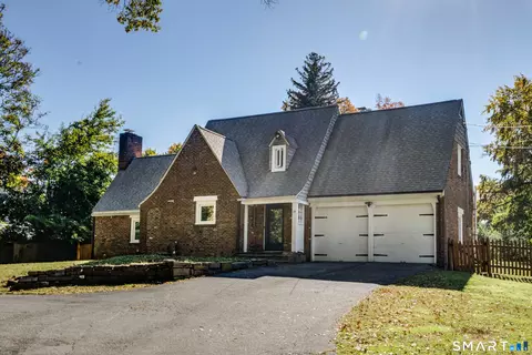 79 Bloomfield Ave, West Hartford, CT 06107