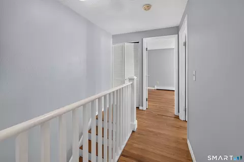 Entry Way - 333 Mill Rock Rd #333, Hamden, CT 06517 photo 2 of 2
