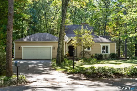 5 Beacon Heath Heath, Farmington, CT 06032