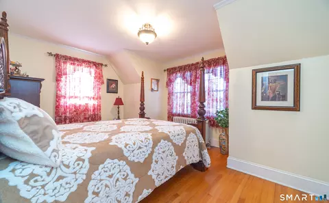 Bedroom - 101 Robbins Dr, Wethersfield, CT 06109 photo 1 of 3