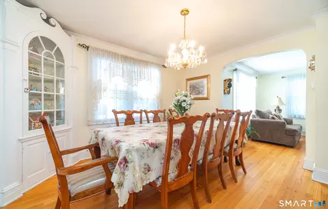 Dining - 101 Robbins Dr, Wethersfield, CT 06109 photo 1 of 2