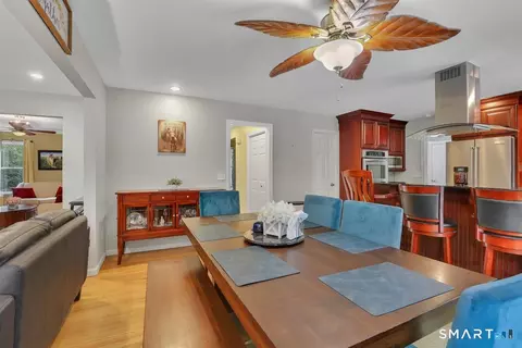 Dining - 22 Johns Way, Durham, CT 06422 photo 1 of 2