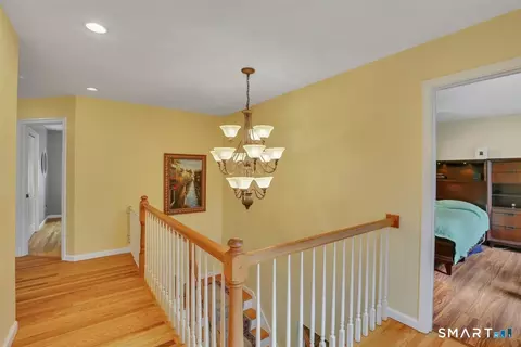 Entry Way - 22 Johns Way, Durham, CT 06422 photo 4 of 4