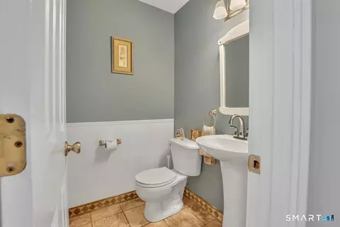 Bath - 22 Johns Way, Durham, CT 06422 photo 1 of 4