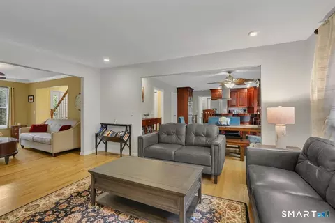 Living - 22 Johns Way, Durham, CT 06422 photo 2 of 5