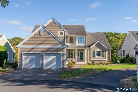 7 Lord Brk #7, Cromwell, CT 06416
